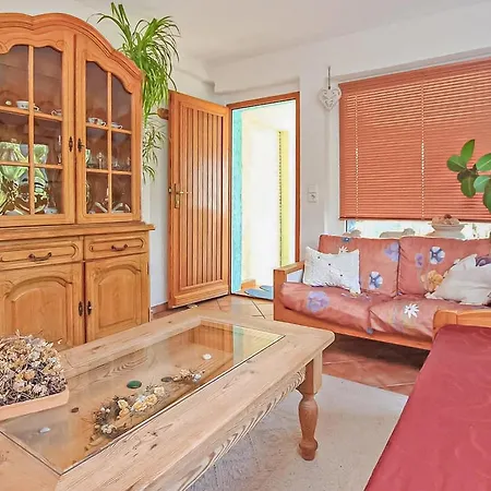 1 Bedroom Amazing In Boitzenburger Land